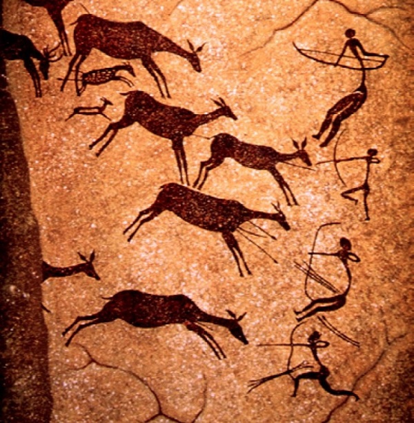 프랑스 남부 라스코 동굴 벽화에 그려진 활. 반구대 암각화에 그려진 활보다 길이가 길다.