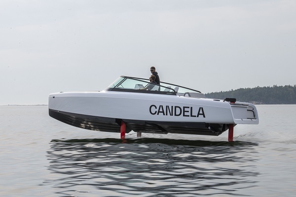 스웨덴 전기 수중익선 보트 업체 칸델라의 수중익선. [폴스타 제공]